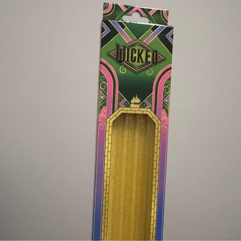 CharCharms Wicked Yellow brick road straws - 40 oz